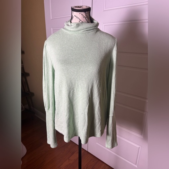 Anthropologie Puff Sleeved Turtleneck Soft Knit Sweater Mint Green Size: M - Picture 2 of 9